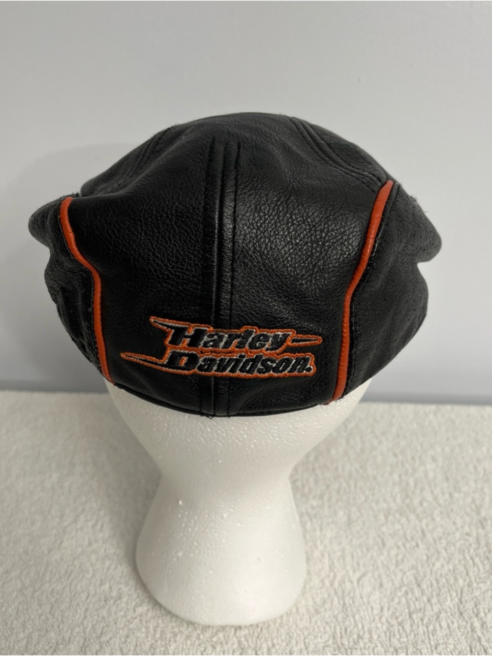 Harley Davidson Leather Newsboy Hat Flat Cap Embroidered Cabbie Size Medium
